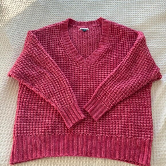 Oversized Hot Pink Off The Shoulder Chunky Knit Sweater Size M - Picture 1 of 5